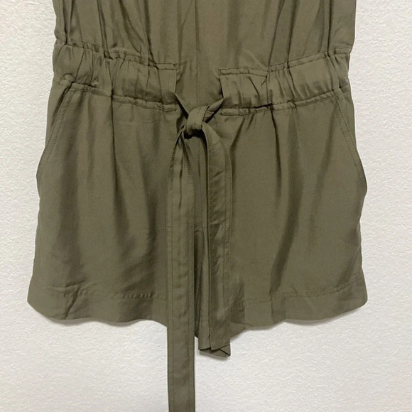 Banana Republic Jolie V-Neck Olive Romper Jumpsuit Size 0 - Picture 4 of 7